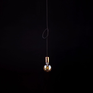 Leuchte KABEL SCHWARZ / KUPFER I. small 1