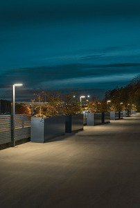 LED-Gartenmastleuchte NORLYS Asker Pole PRO 1366GR Graphit RAL 7016 216 cm 7,9 W 3000 K small 2