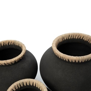 The Styly Vase - Schwarz Natur - L small 3
