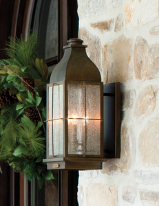 Bingham 3 Licht Medium Wandlaterne Elstead small 1