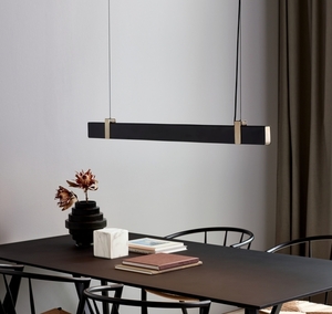 Lilt schwarze Nordlux-Pendelleuchte über Tisch 1 Lilt schwarze Nordlux-Pendelleuchte über Tisch small 1