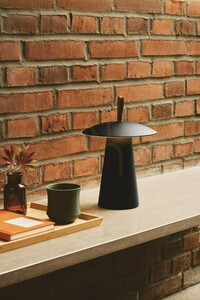 Nordlux Ara To-Go 2 LED-Akku-Tischleuchte, schwarz, Aluminium, 2318245003 small 2