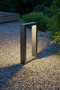 Lichtmast Hellvik 2411 Graphit 7016 Norlys. small 2