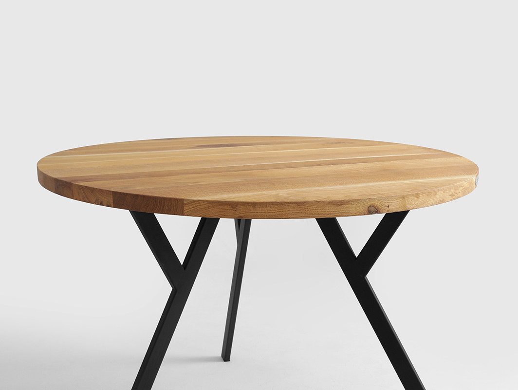 Anzeige ZX SOLID WOOD Esstisch okr. 120 - Eiche, schwarz ZX SOLID WOOD Esstisch okr. 120 - Eiche, schwarz