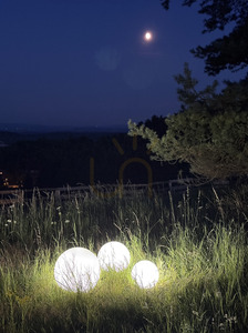 Set dekorativer Gartenkugeln - LUNA BALL 20, 30, 40 cm inkl. Befestigungsmaterial, 3m Kabel, Spieß - PREMIUM - UV small 9