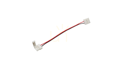 Prüfen LED-Bandverbinder 8mm 2-seitiges Kabel mit 2 Verriegelungen.