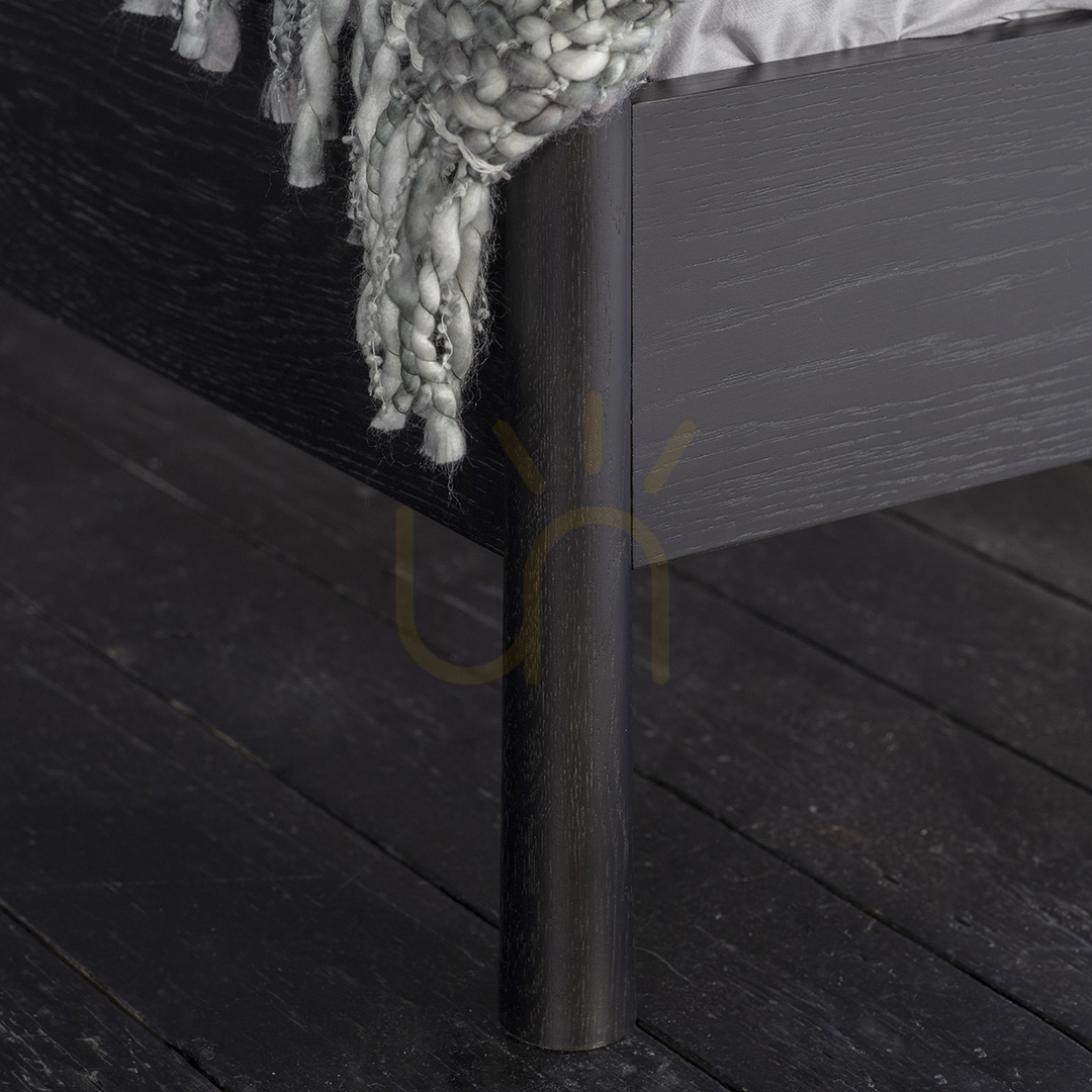 Vorschau Spindelbett Gallery Direct Wycombe 4'6 schwarz Eiche 145x197 cm Spindelbett Gallery Direct Wycombe 4'6 schwarz Eiche 145x197 cm