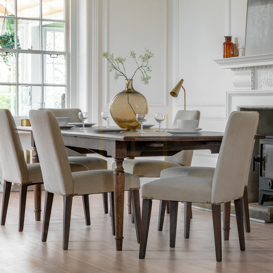 Zeige Esszimmerstuhl 2er-Set Gallery Direct Highgrove Samt Taupe Eiche Esszimmerstuhl 2er-Set Gallery Direct Highgrove Samt Taupe Eiche
