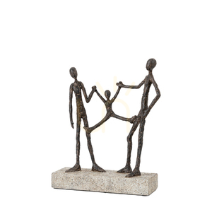 Familienskulptur Gallery Direct Bronze/Grau Polyresin 30 cm auf Steinsockel 1 Familienskulptur Gallery Direct Bronze/Grau Polyresin 30 cm auf Steinsockel small 1