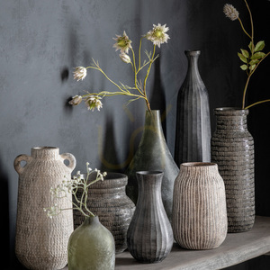 Vase Gallery Direct Sgraffito breit schwarz Steingut 20 cm 5059413871016 1 Vase Gallery Direct Sgraffito breit schwarz Steingut 20 cm 5059413871016 small 1