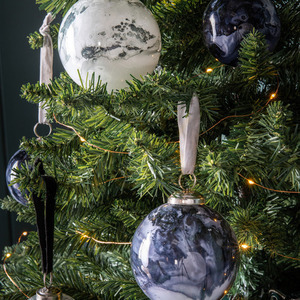 Weihnachtskugel Gallery Direct grau marmoriert 10 cm Glas Messing 6er-Set 2 Weihnachtskugel Gallery Direct grau marmoriert 10 cm Glas Messing 6er-Set small 2