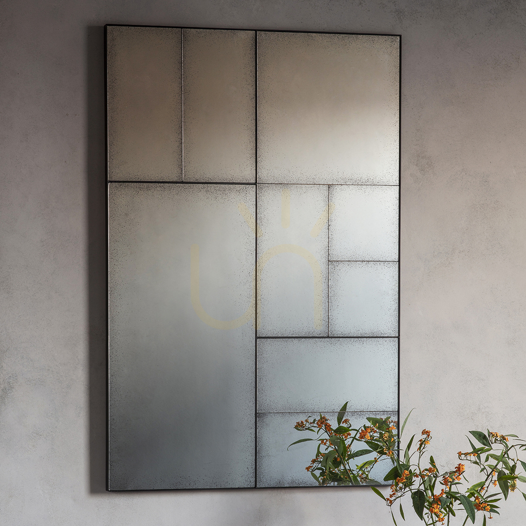 Aussicht Spiegel Gallery Direct Broadheath antik schwarz Metall 81x122 cm Spiegel Gallery Direct Broadheath antik schwarz Metall 81x122 cm