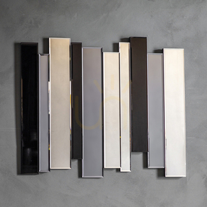Spiegel Gallery Direct Duval Wandspiegel schwarz silber geräuchert 80 x 70 cm 1 Spiegel Gallery Direct Duval Wandspiegel schwarz silber geräuchert 80 x 70 cm small 1