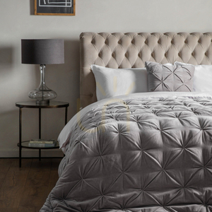Tagesdecke Gallery Direct Opulent Velvet Samt Neutral 220 x 240 cm small 1