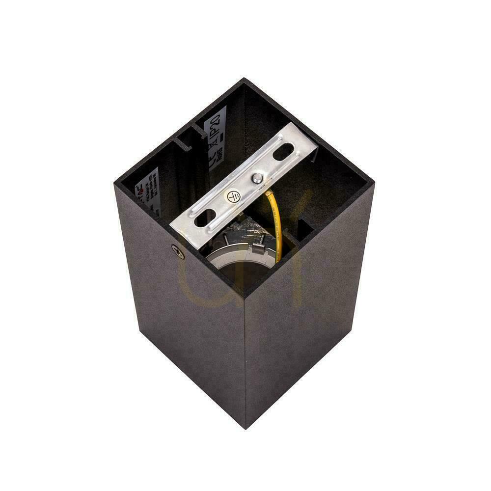 Anzeige V-TAC GU10 Square Deckenanbauleuchte Schwarz+Dunkelchrom 74x74x140mm VT-882SQ 3 Jahre Garantie V-TAC GU10 Square Deckenanbauleuchte Schwarz+Dunkelchrom 74x74x140mm VT-882SQ 3 Jahre Garantie