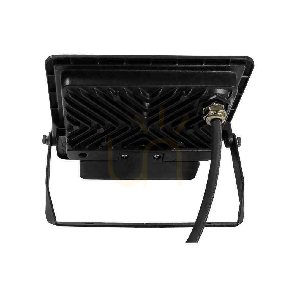 Vorschau V-TAC LED Projektor 30W SAMSUNG CHIP Bewegungssensor Schwarz Kabel 1M VT-138S-1 6400K 2340lm 5 Jahre Garantie V-TAC LED Projektor 30W SAMSUNG CHIP Bewegungssensor Schwarz Kabel 1M VT-138S-1 6400K 2340lm 5 Jahre Garantie