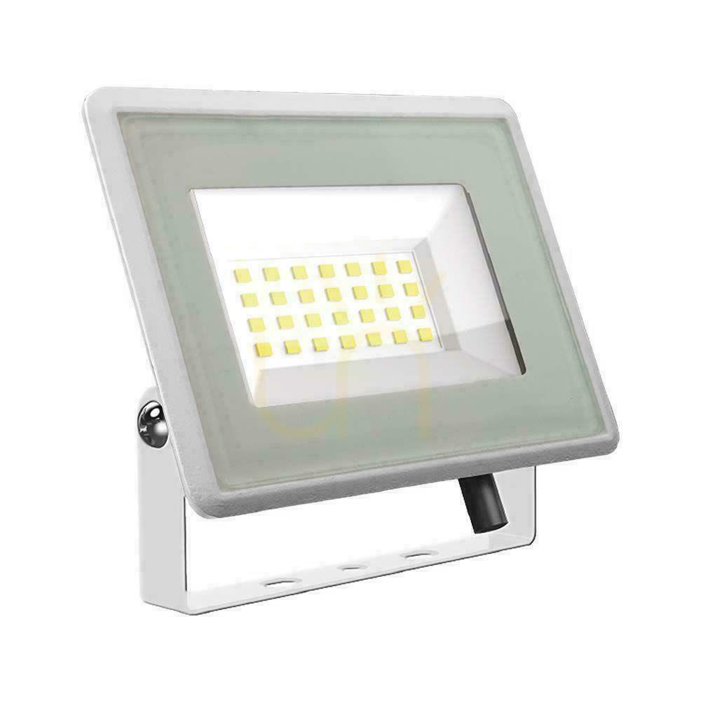 Prüfen V-TAC LED-Projektor 30W SMD F-CLASS Weiß VT-4934-W 6500K 2510lm. V-TAC LED-Projektor 30W SMD F-CLASS Weiß VT-4934-W 6500K 2510lm.