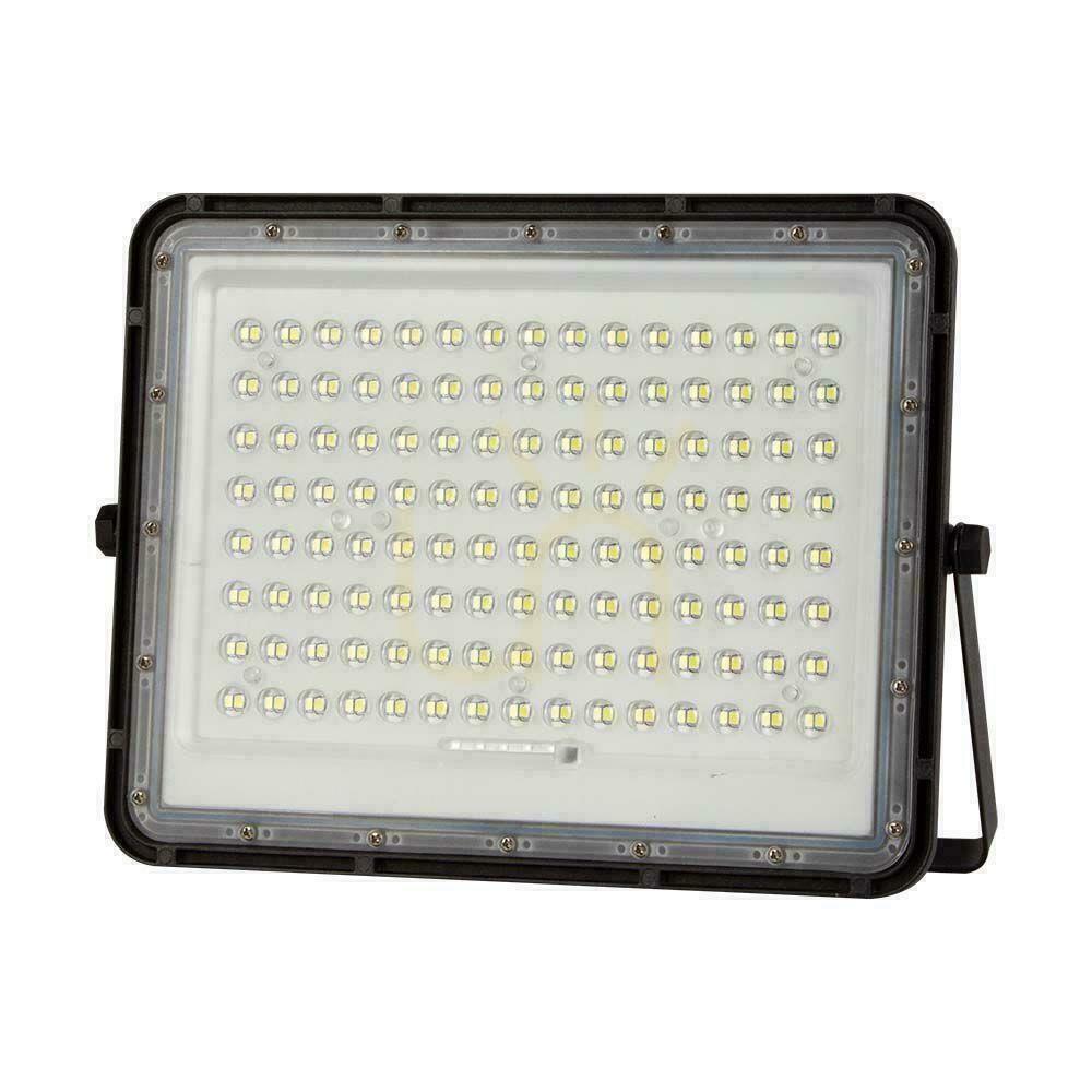 Aussicht V-TAC 20W Solar LED Projektor mit Fernbedienung, AUTO, Timer, IP65 Schwarz VT-180W 4000K 1800lm V-TAC 20W Solar LED Projektor mit Fernbedienung, AUTO, Timer, IP65 Schwarz VT-180W 4000K 1800lm