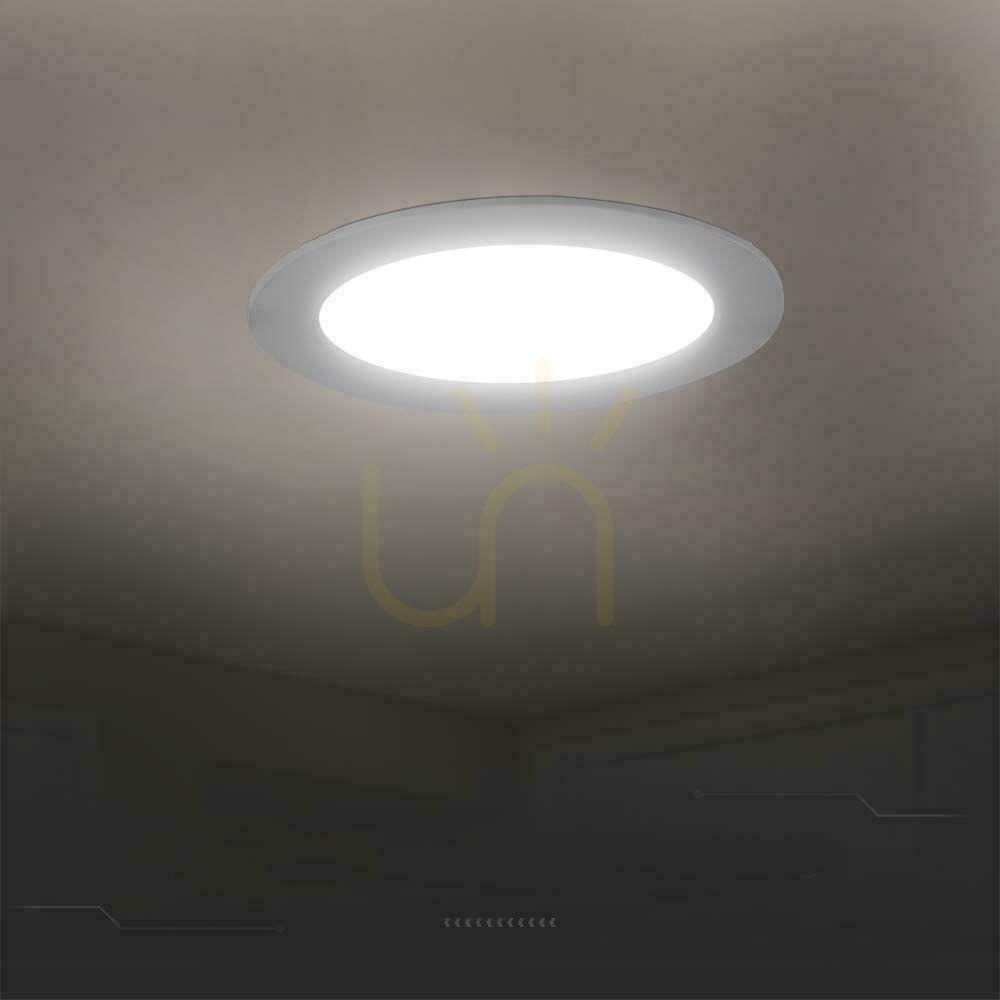 Anzeige V-TAC LED-Panel-Einbau-Downlight Premium 18W Rund fi220 VT-61018 3000K 1850lm. V-TAC LED-Panel-Einbau-Downlight Premium 18W Rund fi220 VT-61018 3000K 1850lm.