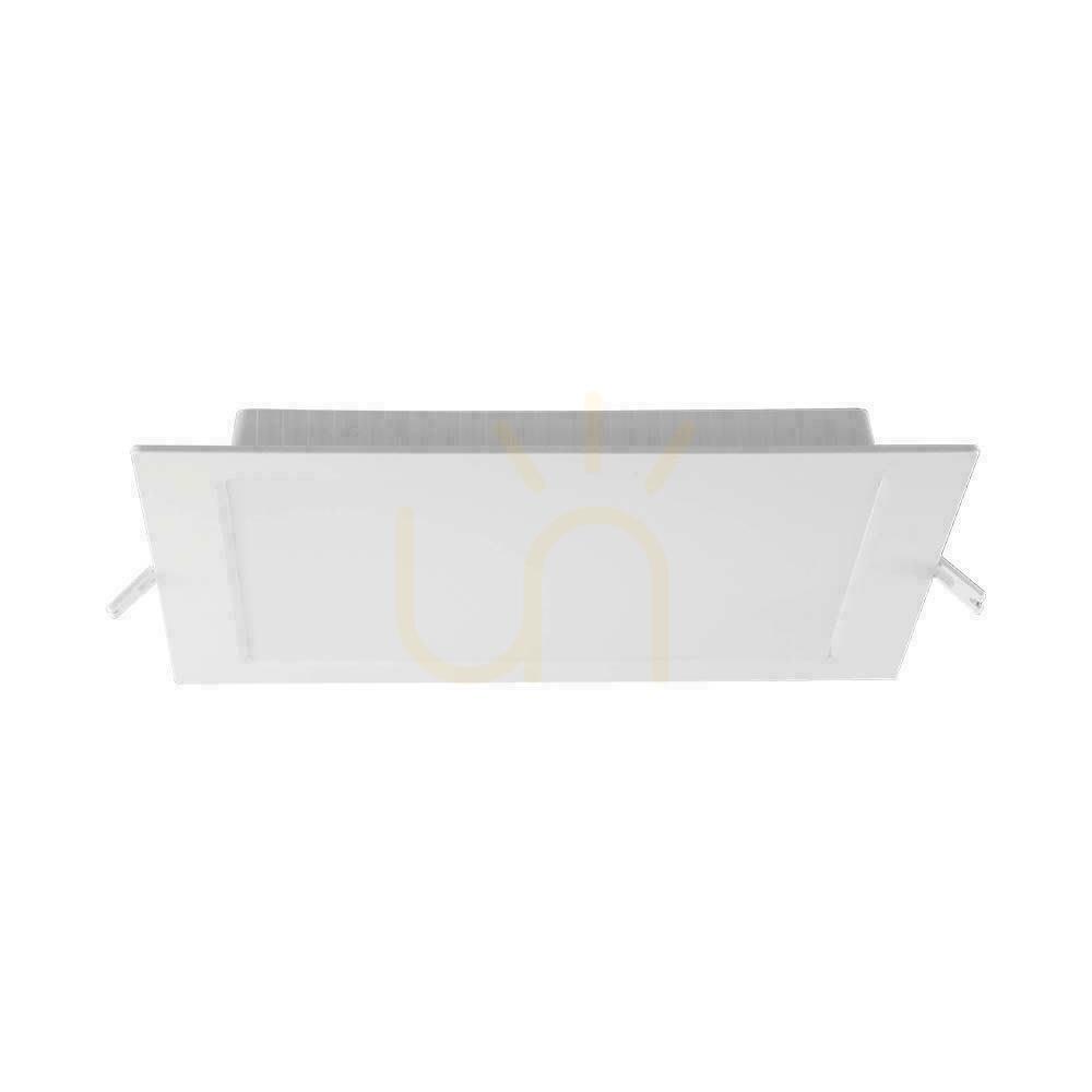 Prüfen V-TAC LED-Einbauleuchte Premium Downlight 6W Quadratisch 120x120 VT-61006 4000K 660lm. V-TAC LED-Einbauleuchte Premium Downlight 6W Quadratisch 120x120 VT-61006 4000K 660lm.