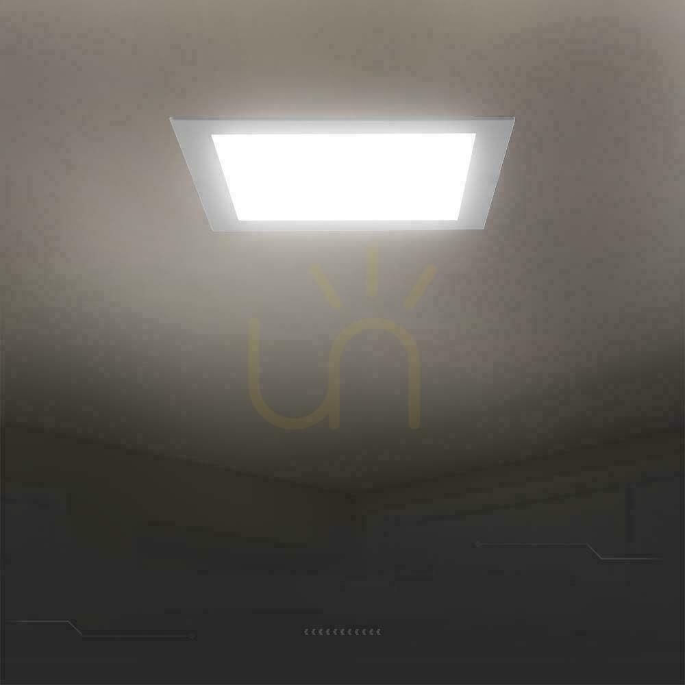 Aussicht V-TAC LED-Einbauleuchte Premium Downlight 6W Quadratisch 120x120 VT-61006 6500K 660lm. V-TAC LED-Einbauleuchte Premium Downlight 6W Quadratisch 120x120 VT-61006 6500K 660lm.
