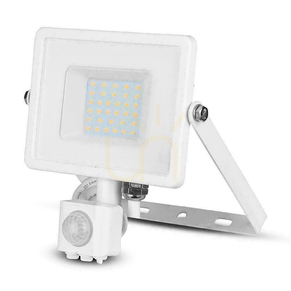 Zeige V-TAC 30W SAMSUNG CHIP LED Projektor Bewegungsmelder Abschaltfunktion Weiß VT-30-S-W 3000K 2400lm 5 Jahre Garantie V-TAC 30W SAMSUNG CHIP LED Projektor Bewegungsmelder Abschaltfunktion Weiß VT-30-S-W 3000K 2400lm 5 Jahre Garantie
