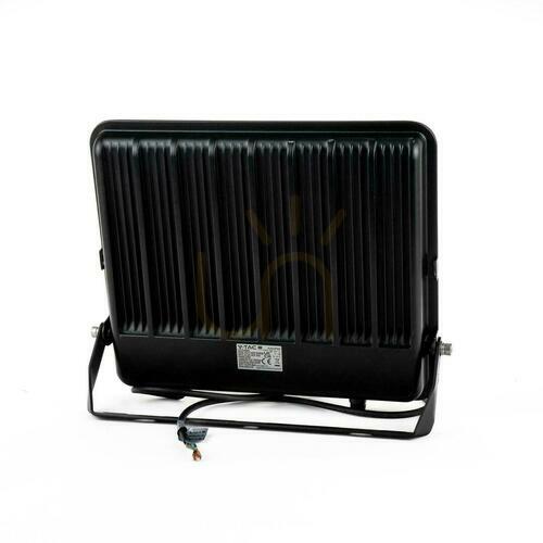 Prüfen LED-Scheinwerfer V-TAC VT-44204 schwarz 200 W 6500 K 17540 lm IP65