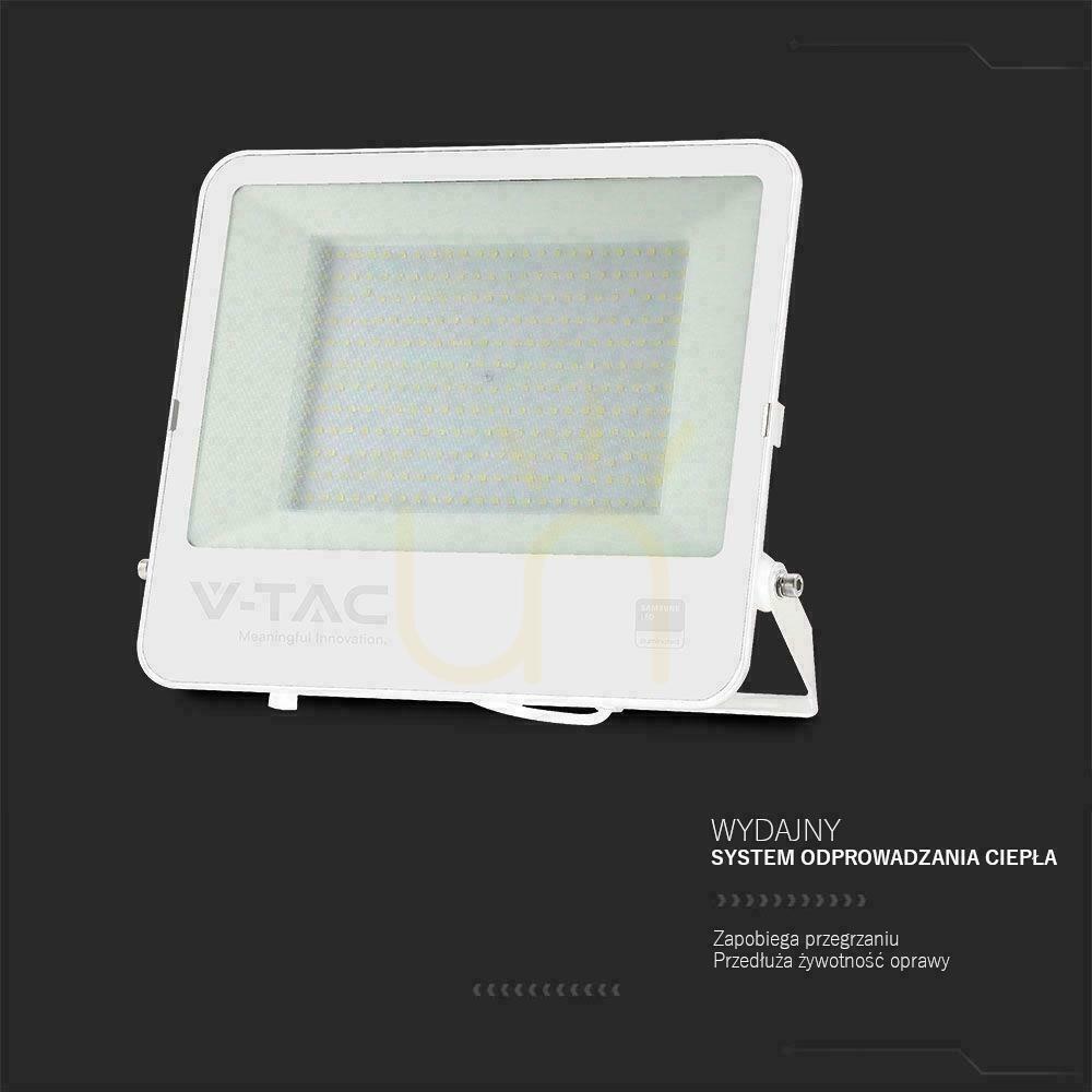 Anzeige LED Projektor V-TAC 200W 100Lm/W Kabel 1mb SAMSUNG CHIP Weiß VT-44204 6500K 17540lm 5 Jahre Garantie LED Projektor V-TAC 200W 100Lm/W Kabel 1mb SAMSUNG CHIP Weiß VT-44204 6500K 17540lm 5 Jahre Garantie