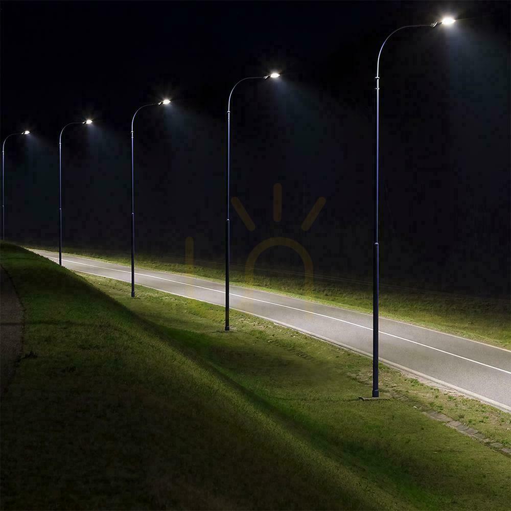 Zeige V-TAC SAMSUNG CHIP LED-Straßenleuchte mit einstellbarem 100W LED-Ersatzmodul VT-105ST 4000K 9400lm 5 Jahre Garantie V-TAC SAMSUNG CHIP LED-Straßenleuchte mit einstellbarem 100W LED-Ersatzmodul VT-105ST 4000K 9400lm 5 Jahre Garantie