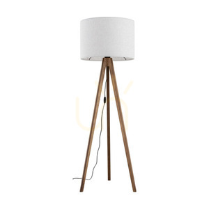 Grand Walnut Stehleuchte small 0