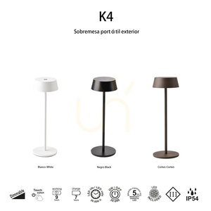 Mantra K4 7987 Akku-Tischleuchte Corten LED 3000 K small 3