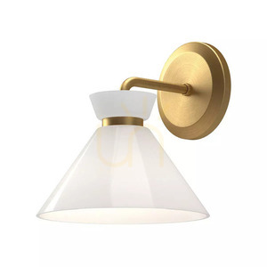 Halston Wandleuchte - 1 Lichtquelle - Gebürstetes Gold Elstead 0 Halston Wandleuchte - 1 Lichtquelle - Gebürstetes Gold Elstead small 0