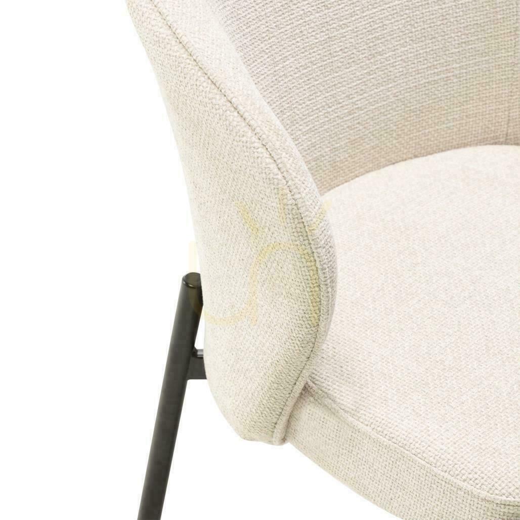 Anzeige 2er-Set GUSTO Stühle Hellbeige mit schwarzen Beinen 2er-Set GUSTO Stühle Hellbeige mit schwarzen Beinen