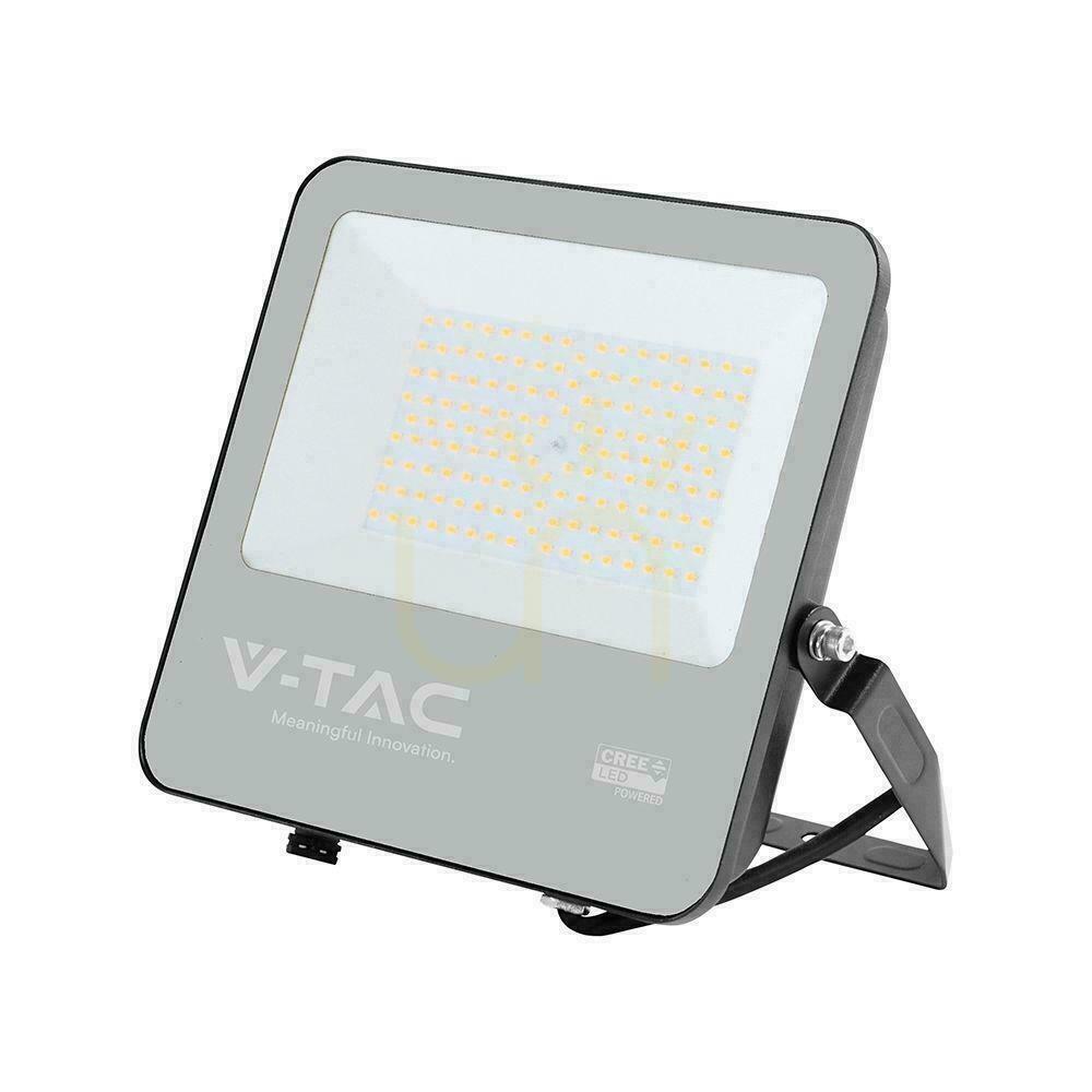 Anzeige LED-Projektor V-TAC CREE CHIP 100W 135lm/W schwarzes Gehäuse Kabel 1m IP65 VT-44101 4000K 11480lm 6 Jahre Garantie LED-Projektor V-TAC CREE CHIP 100W 135lm/W schwarzes Gehäuse Kabel 1m IP65 VT-44101 4000K 11480lm 6 Jahre Garantie