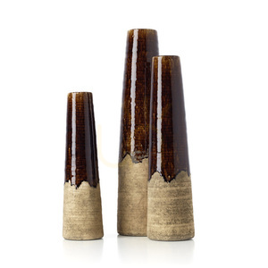 Bazar Bizar Amber Cone Concrete Brown L Steinzeugvase, 58,5 cm small 3