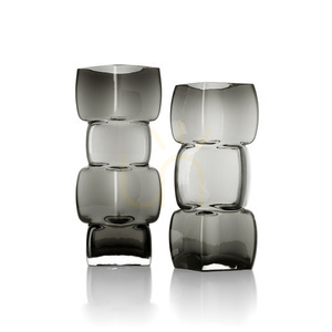 Vase The Cubes Dunkelgrau M Glass Collection small 4