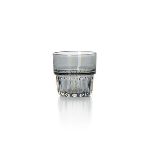 Facettierter Becher Rauchgrau small 2