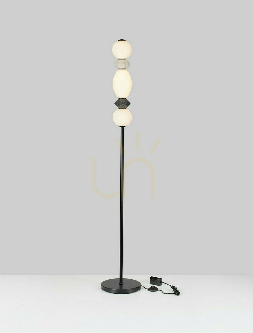 Aussicht MONRETA Luces Exclusivas Stehleuchte LE45237 MONRETA Luces Exclusivas Stehleuchte LE45237