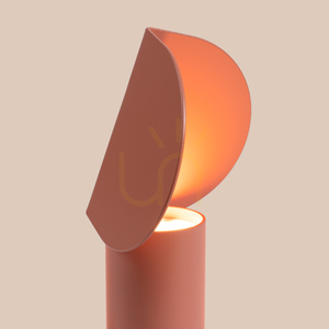 BISCUIT Pfirsich LED Schreibtischlampe 3000K small 4