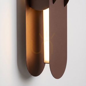 CHAIN 91 braun LED-Wandleuchte 3000K small 3