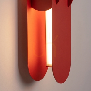 CHAIN 91 rote LED-Wandleuchte 4000K small 3