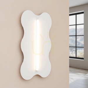 KLOVER Wandleuchte weiß small 2