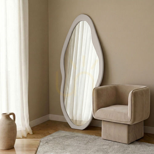 Prüfen MARIMAR Wandspiegel mit Holzrahmen, 180 x 80 cm, unregelmäßig geformt, in Hellbeige (Nova Nook)