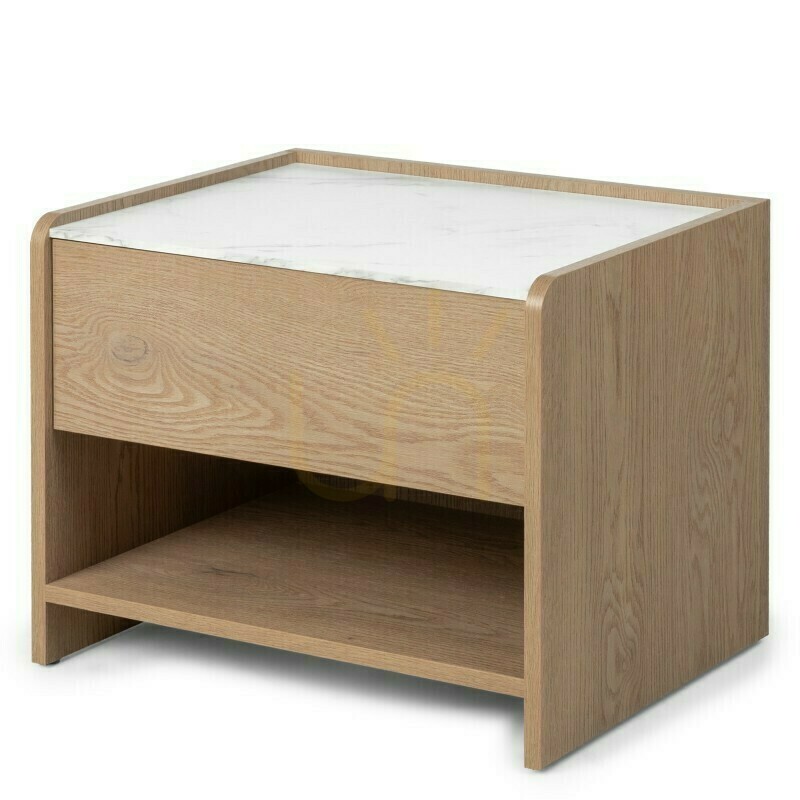 Aussicht TANNA Cremona Torro Nachttisch aus Eichenholz mit Kristallmarmor, abgerundetes „Nova Nook“-Design TANNA Cremona Torro Nachttisch aus Eichenholz mit Kristallmarmor, abgerundetes „Nova Nook“-Design