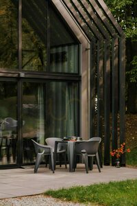 FPRK758 Premo Gartenstuhl mit Armlehnen – Carbonfaser von FERNE small 3