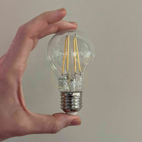 Prüfen LED Leuchtmittel s.luce E27 dimmbar 2700 K 720 lm CRI 90 Warmweiß