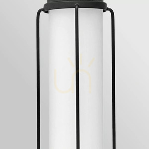 Saylor LED-Wandleuchte mittel - Mattschwarz Elstead small 6