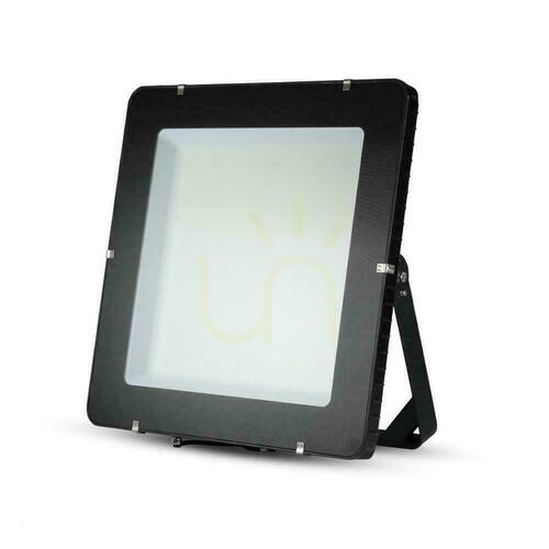 Prüfen V-TAC 1000-W-LED-Flutlicht mit Samsung-Chip, schwarz, 120 lm/W, 100°, VT-1055, 4000 K, 120.000 lm, 5 Jahre Garantie