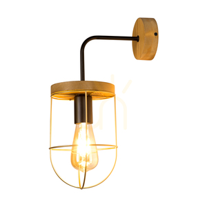 Wandleuchte „Netuno“, 1xE27, Max. 25-W-LED, braun gebeiztes Kiefernholz / schwarzes Metall / goldfarbener Metallschirm, 25 cm small 1