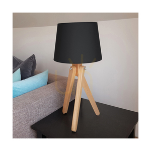 Rune Tischlampe, 1xE27, Max. 40 W, geölte Eiche / transparentes PVC-Kabel / schwarzer Lampenschirm, Ø 30 cm small 2